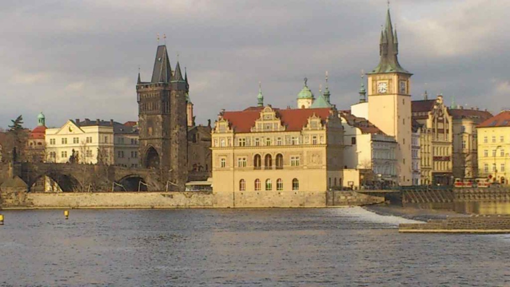 Tjekkiets hovedstad Prag ligger vestligere end Bornholm  Foto: Ota Tiefenböck