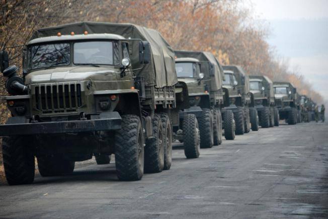 Lastbilerne, som er blevet set i området omkring Donetsk i går.  Foto: Donbas