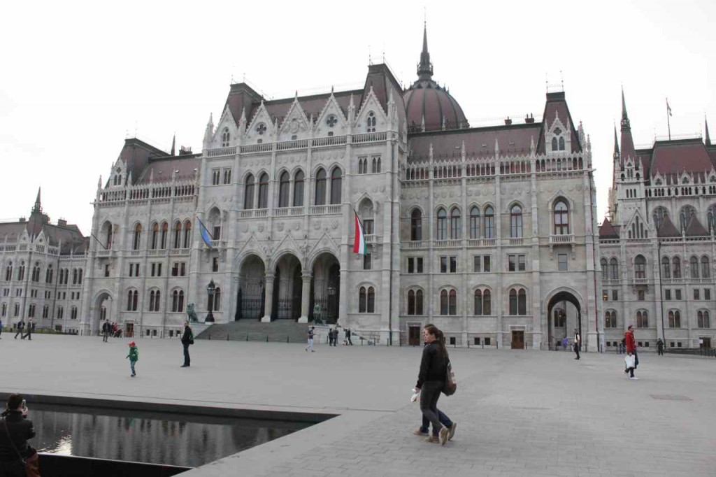 Det ungarske parlament i Budapest Foto: Ota Tiefenböck