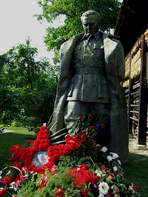 Titos statue i Kumrovac, Kroatien, hvor han blev født i 1892 Foto: Amazon7