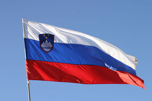 Det slovenske flag Foto: Wikimedia