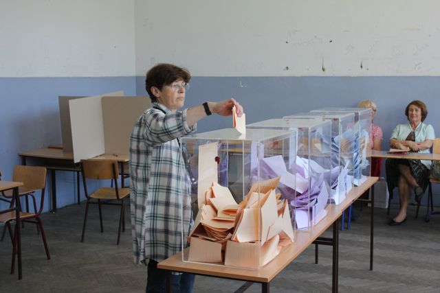Serbiens parlamentsvalg i 2014 i Beograd Foto: Ota Tiefenböck